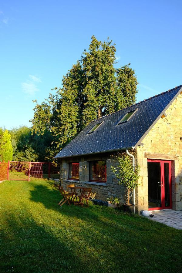 La Maison Jaune A La Janaie Parigné Zewnętrze zdjęcie